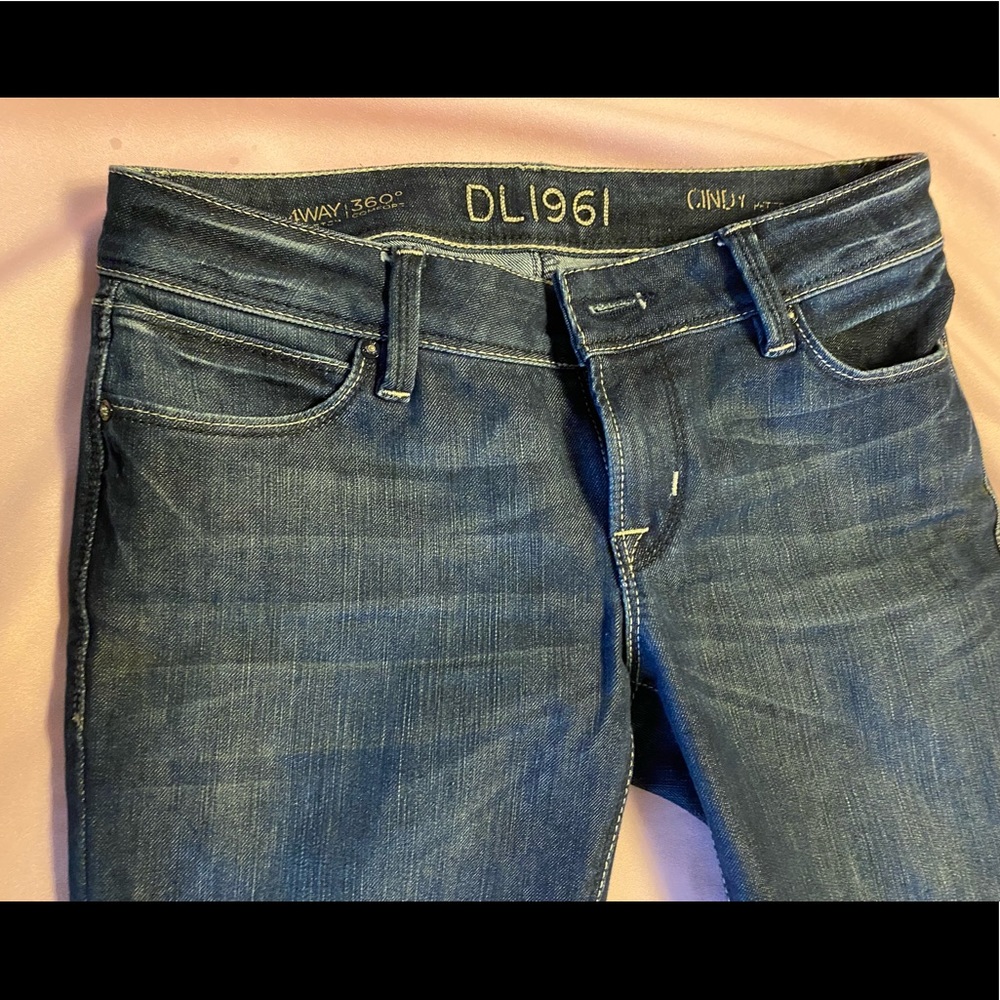 DL1961 Cindy Petite Bootcut Jeans